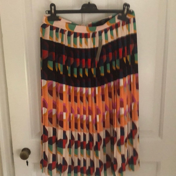 J. Crew Dresses & Skirts - J Crew pleated skirt